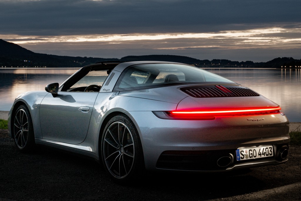 Porsche 911 Targa 4 photo 33