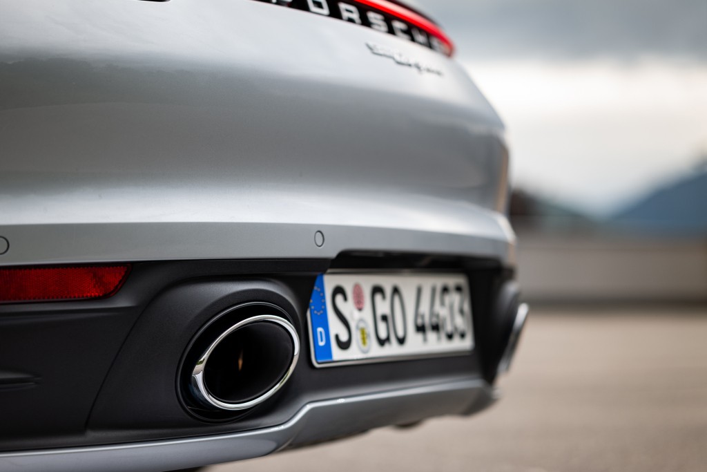 Porsche 911 Targa 4 photo 34