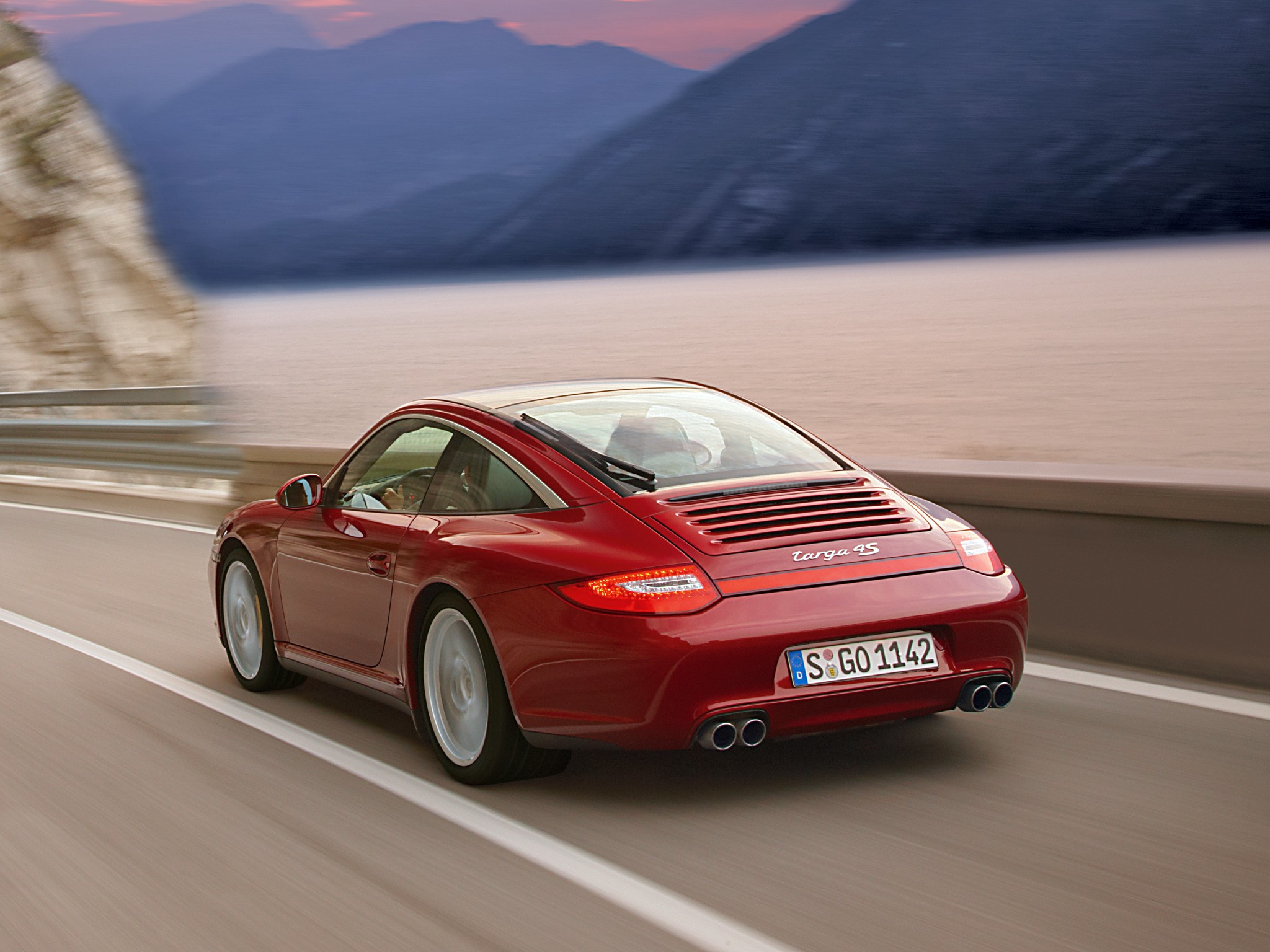 Porsche 911 Targa 4S photo 28