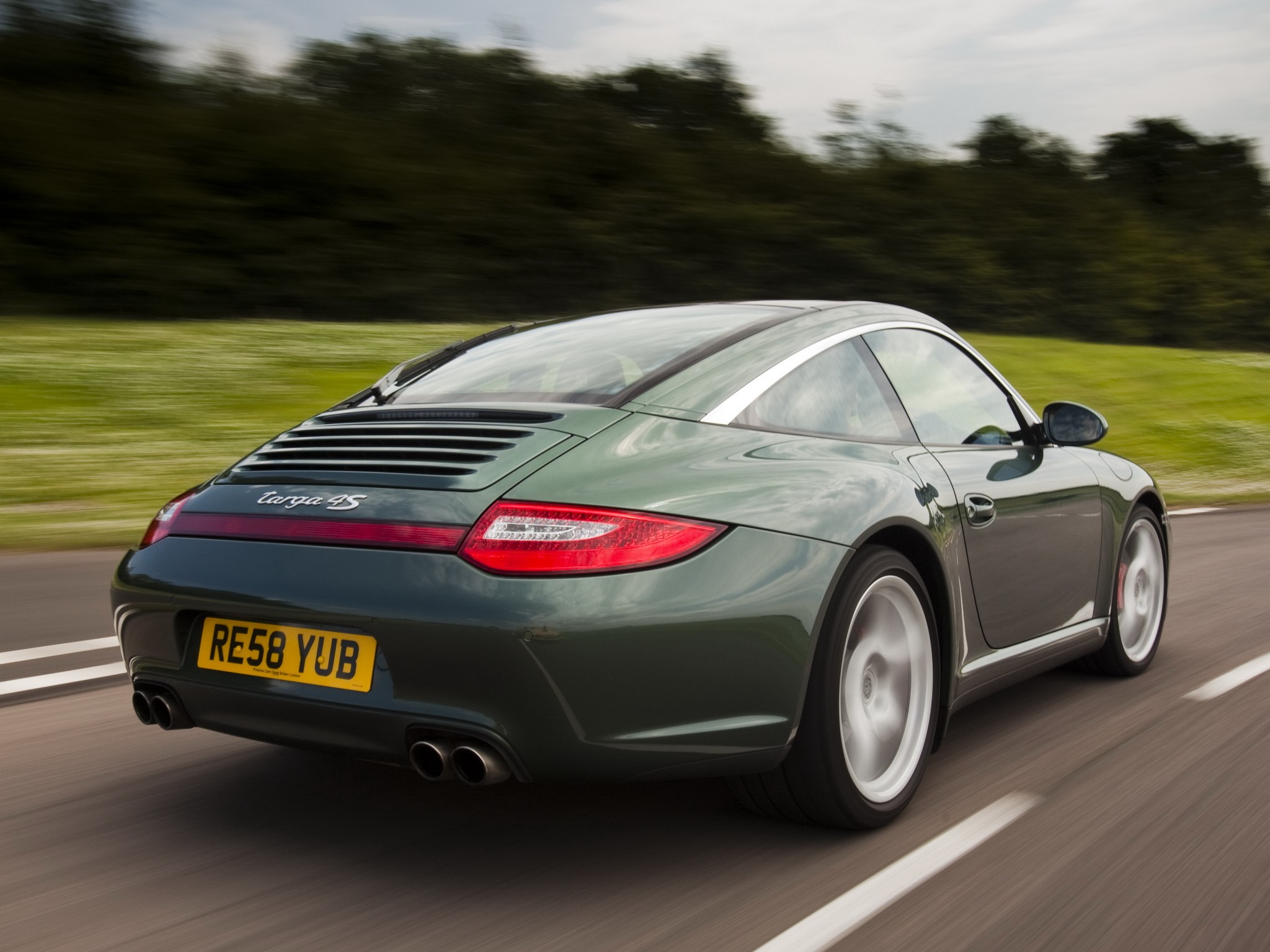 Porsche 911 Targa 4S photo 43