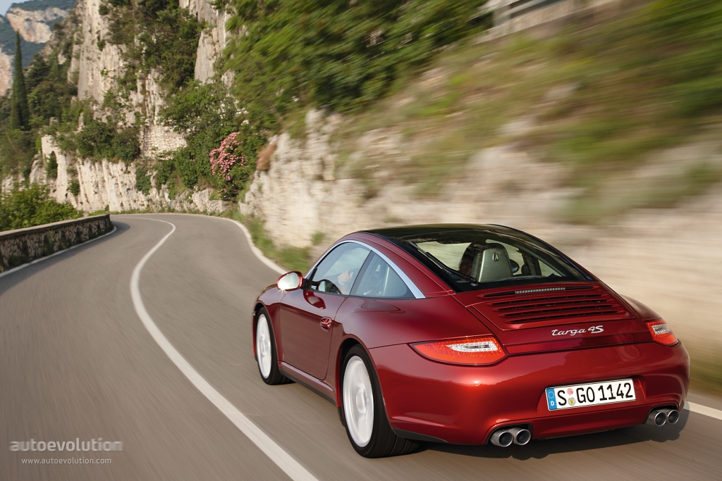 Porsche 911 Targa 4S photo 10