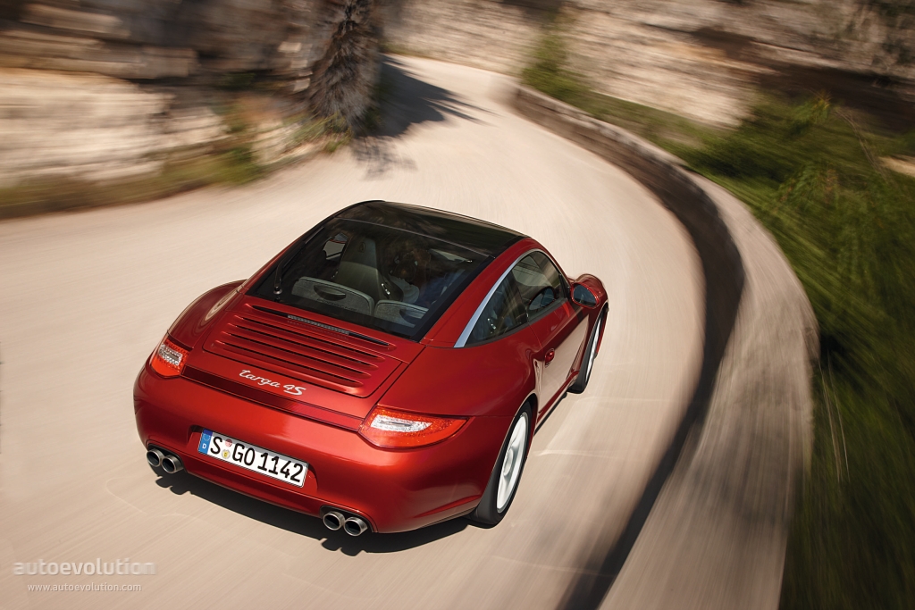 Porsche 911 Targa 4S photo 16