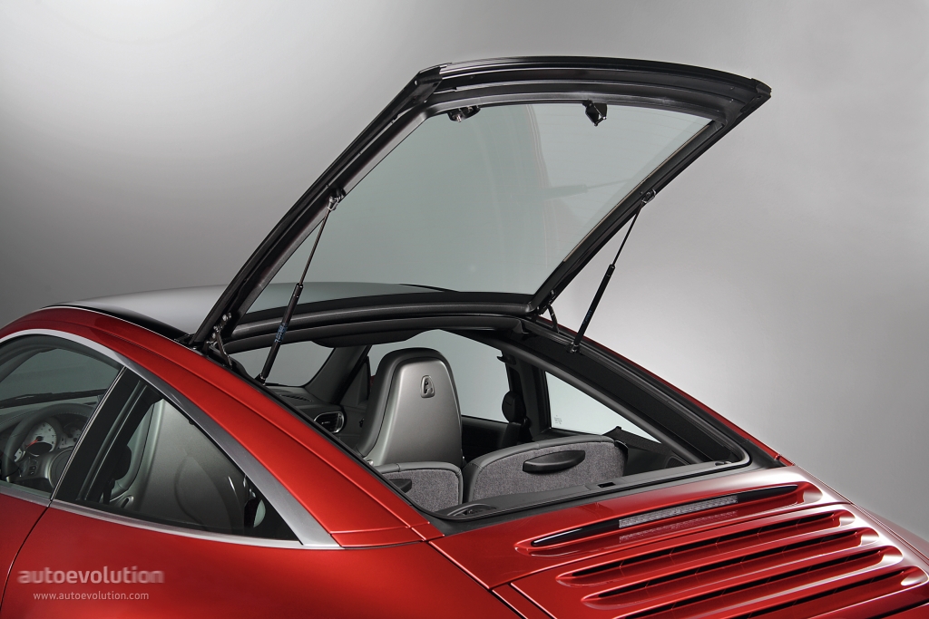 Porsche 911 Targa 4S photo 3