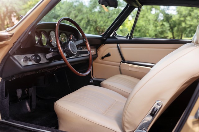 Porsche 911 Targa photo 56