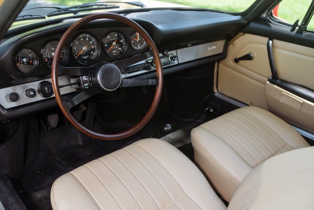 Porsche 911 Targa photo 57