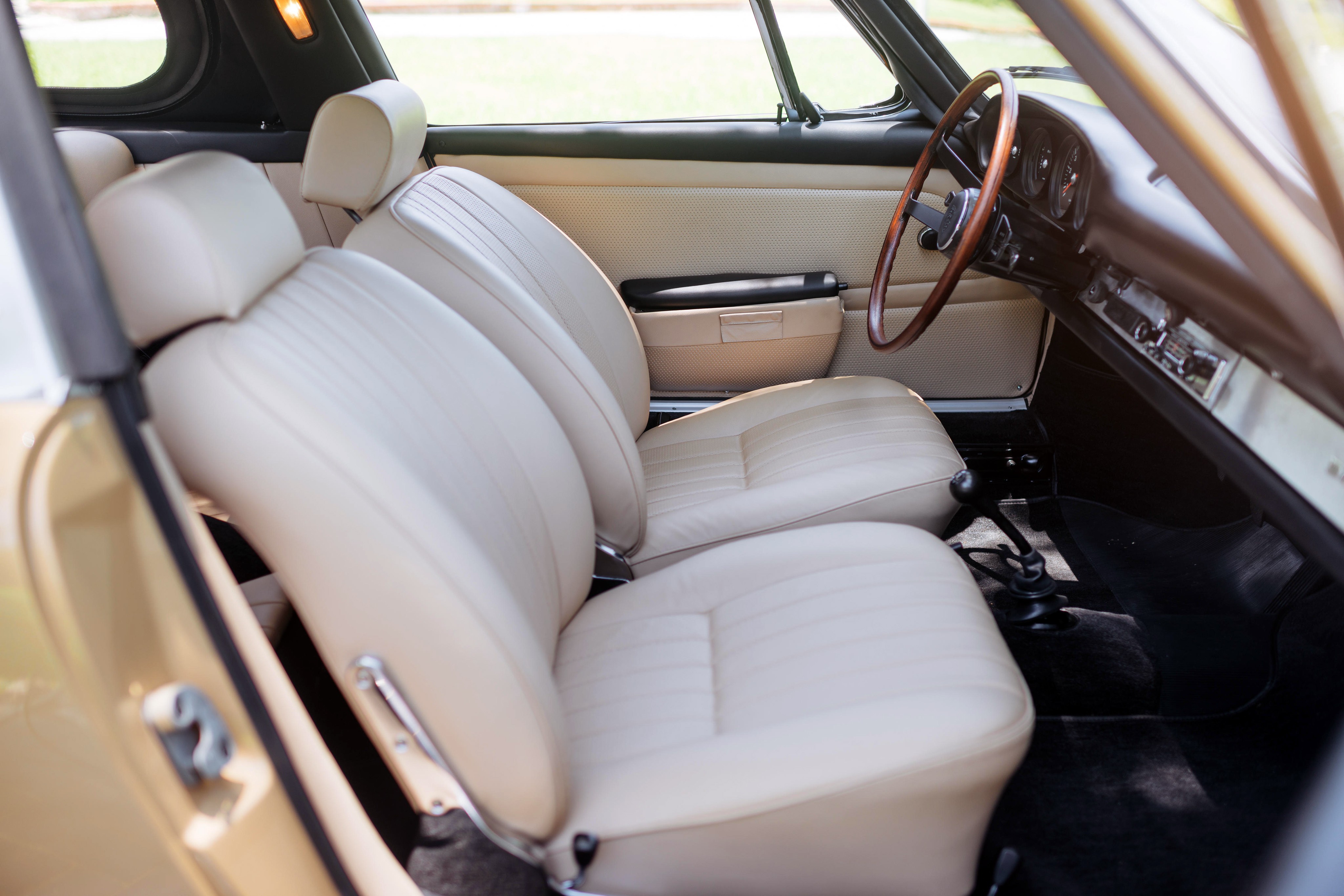 Porsche 911 Targa photo 60