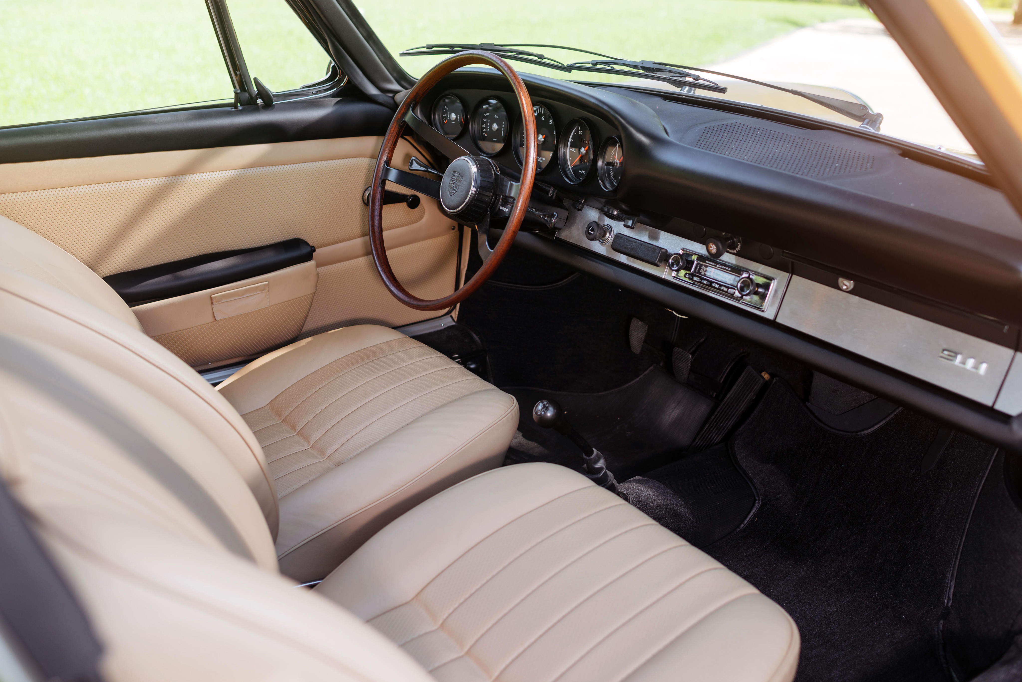 Porsche 911 Targa photo 61