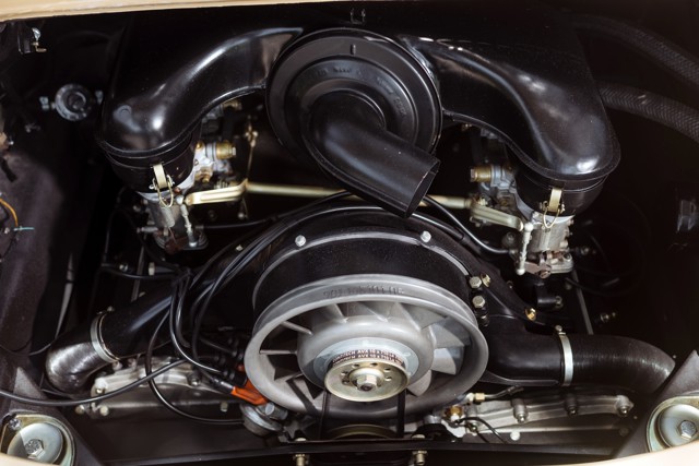 Porsche 911 Targa photo 62