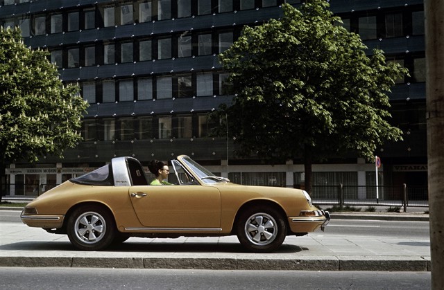 Porsche 911 Targa photo 9