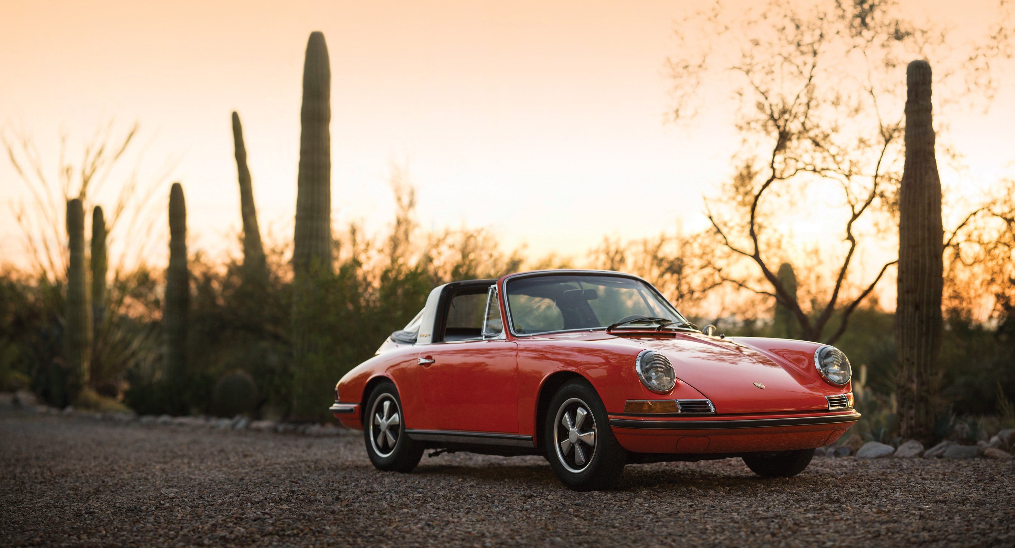 Porsche 911 Targa photo 10