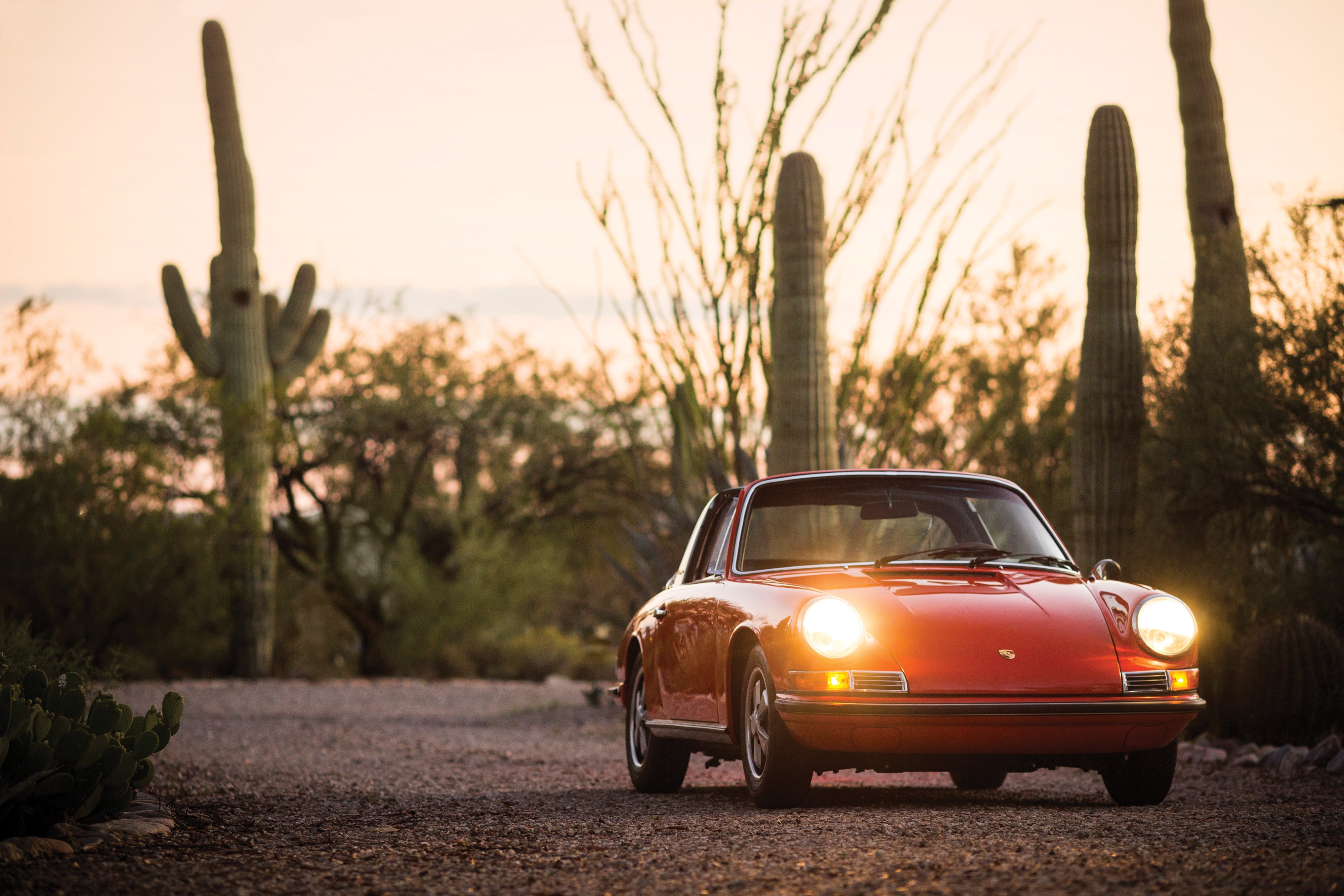 Porsche 911 Targa photo 12