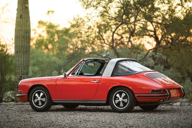 Porsche 911 Targa photo 14