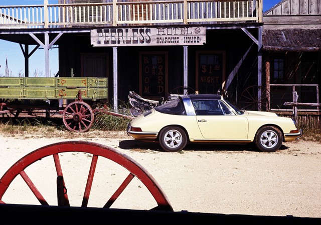 Porsche 911 Targa photo 25