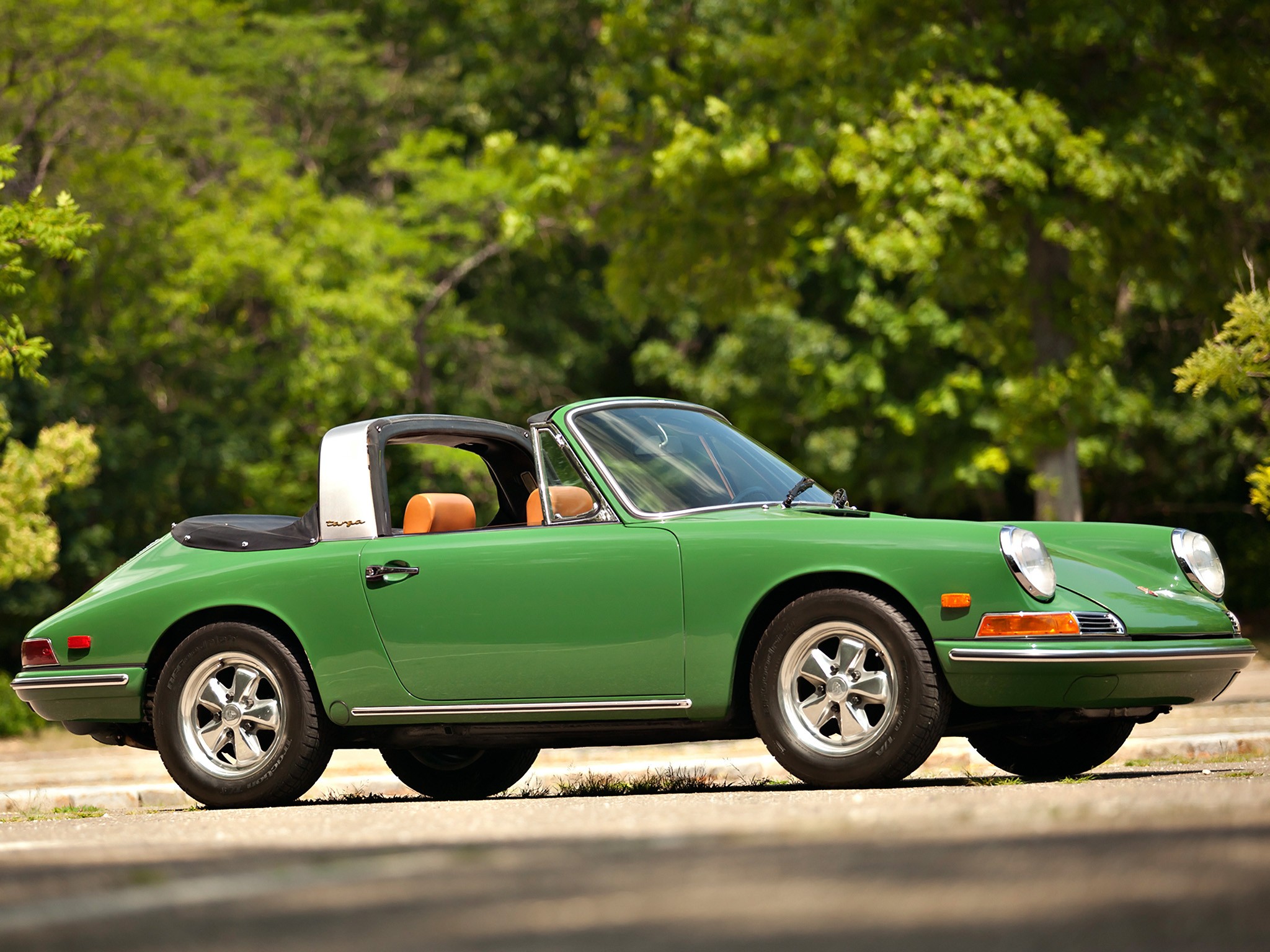 Porsche 911 Targa photo 27