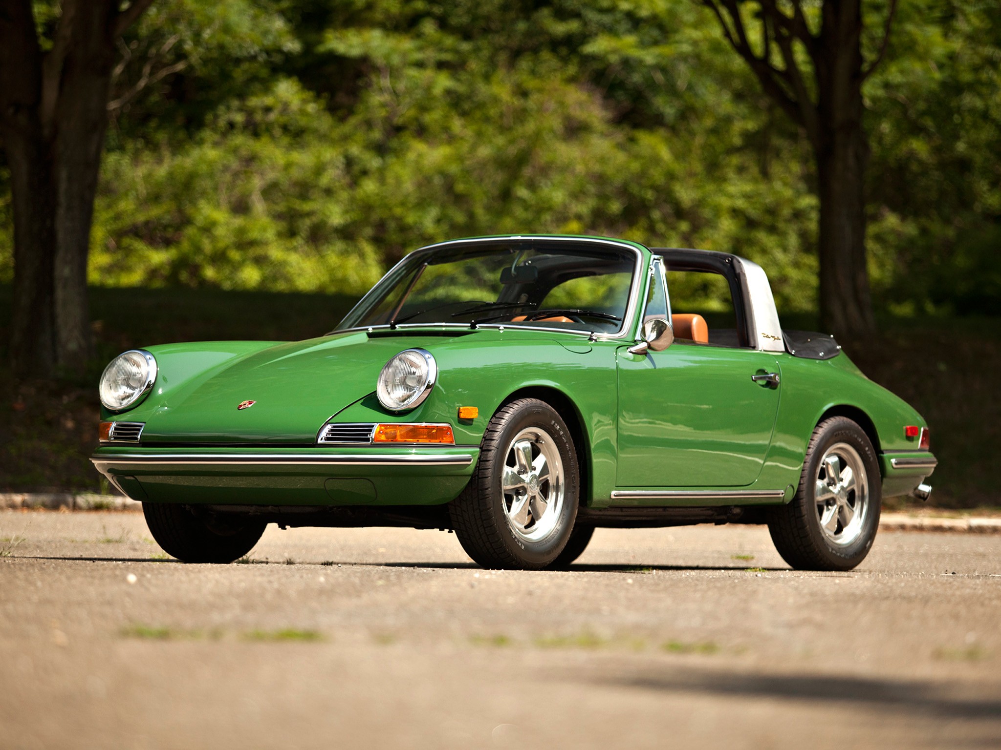 Porsche 911 Targa photo 28
