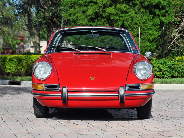 Porsche 911 Targa photo 34