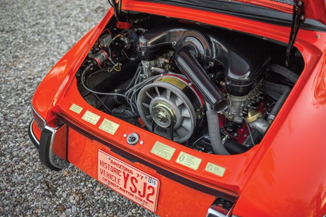 Porsche 911 Targa photo 42