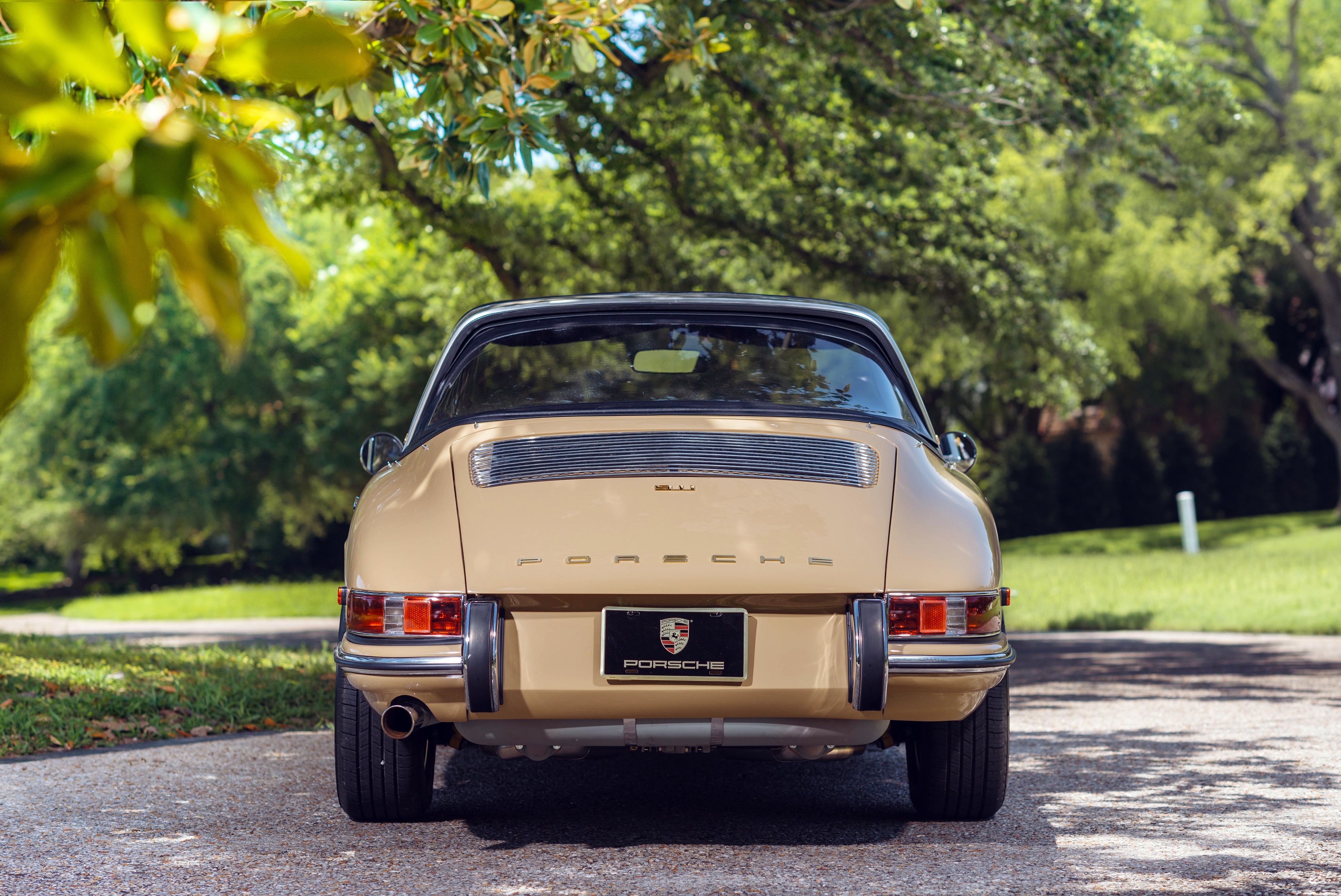 Porsche 911 Targa photo 39