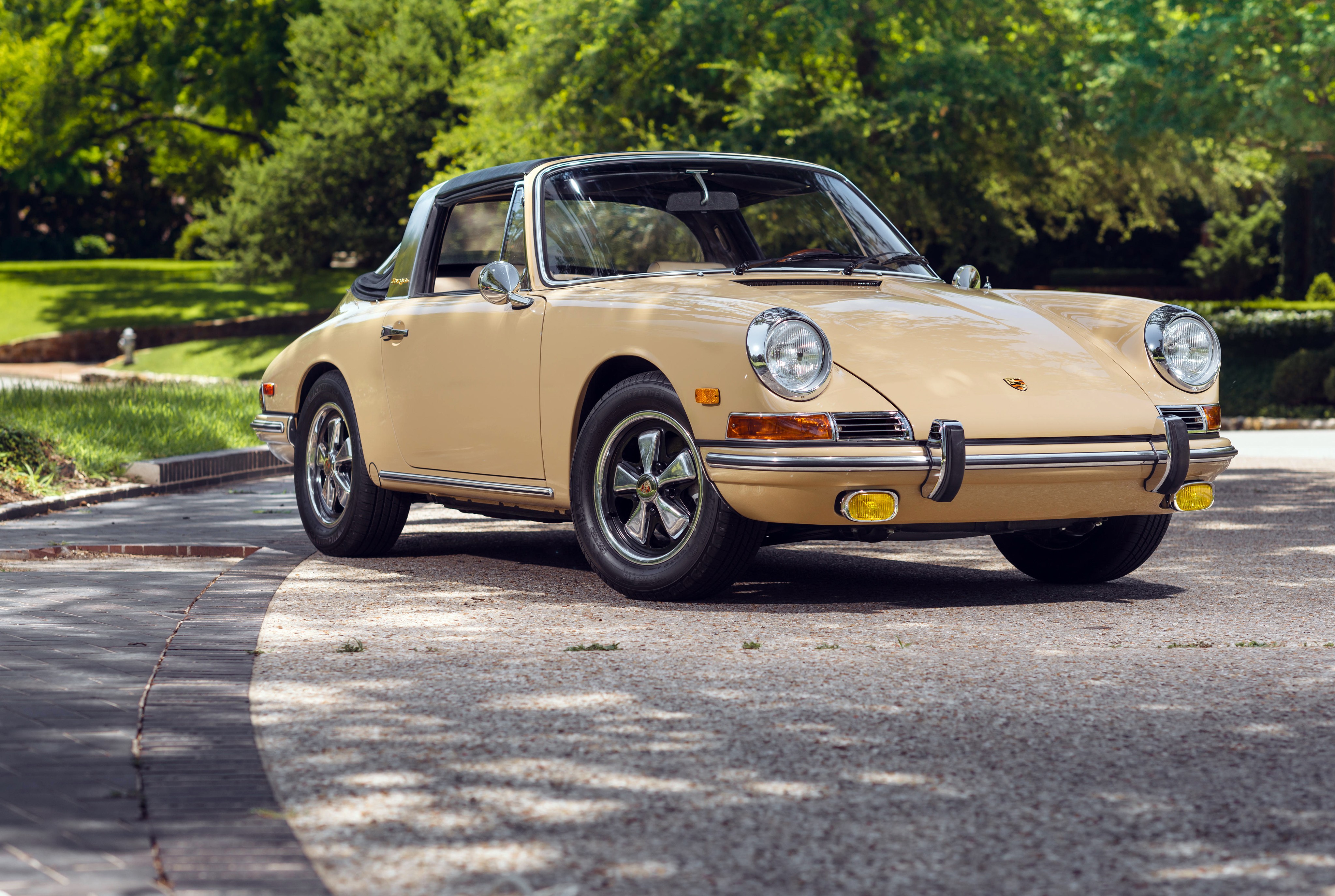 Porsche 911 Targa photo 41