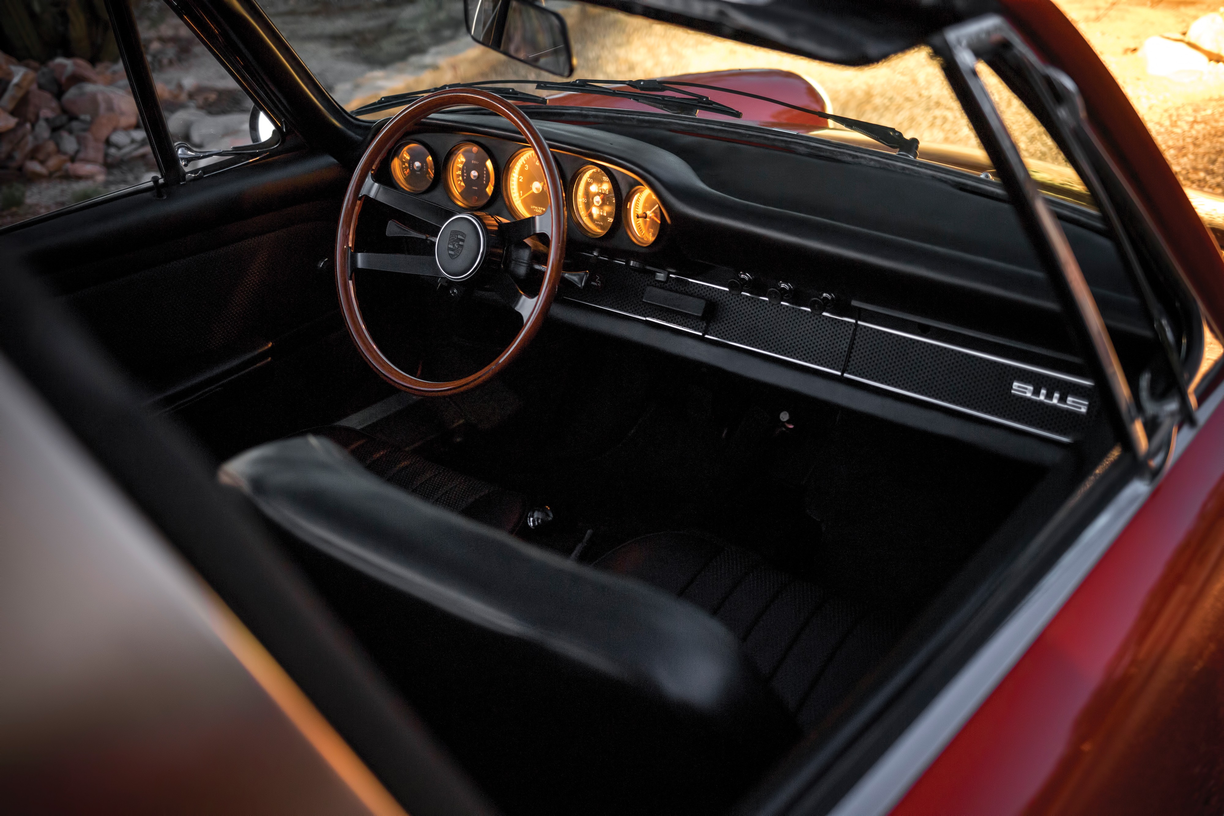 Porsche 911 Targa photo 44