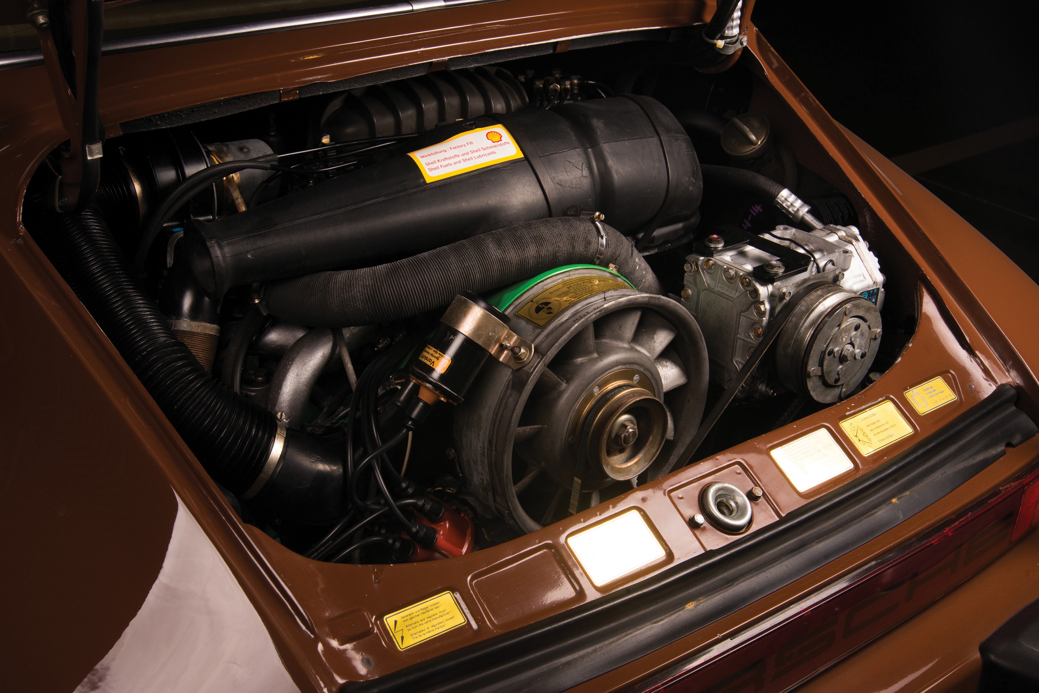 Porsche 911 Targa photo 47