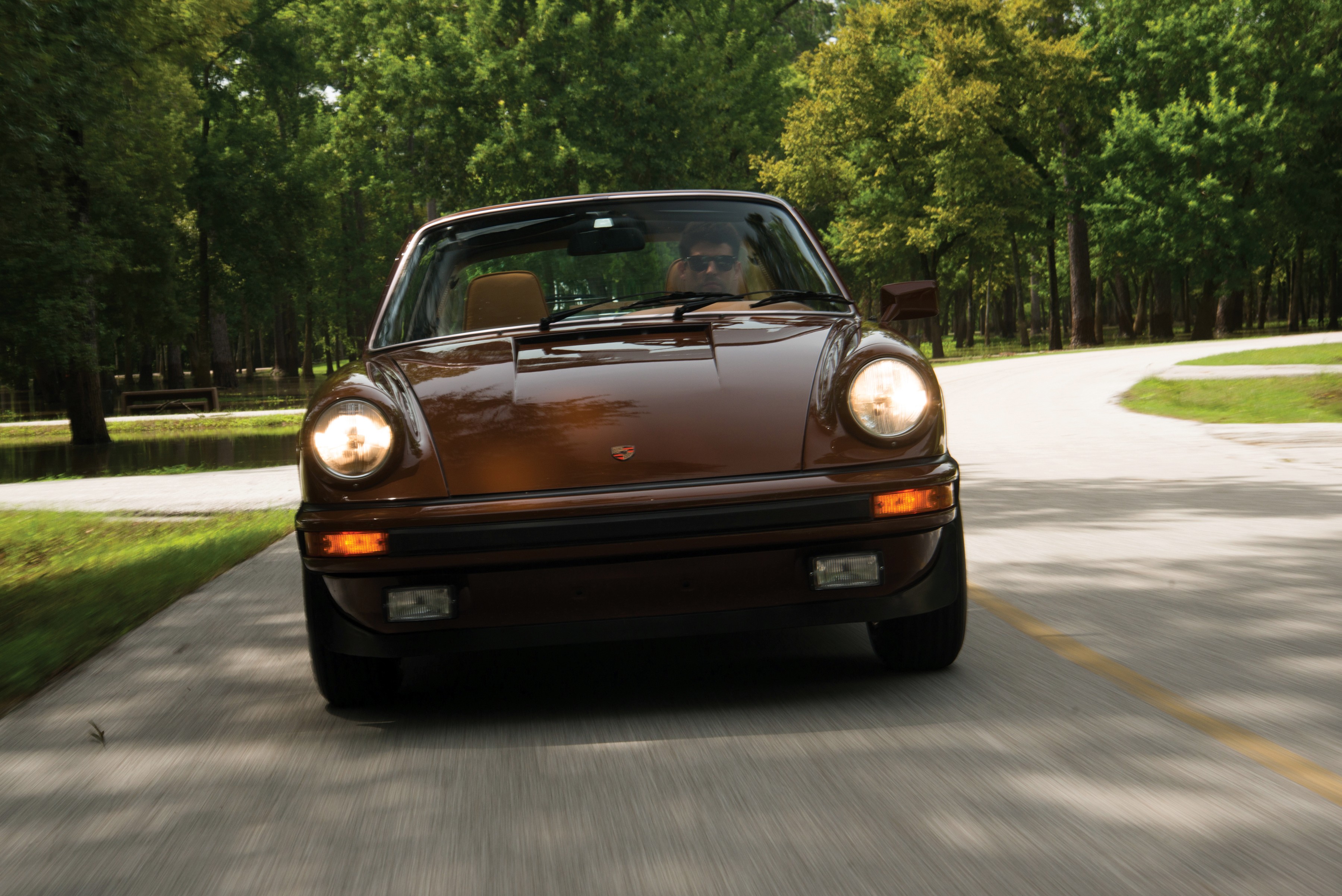 Porsche 911 Targa photo 23
