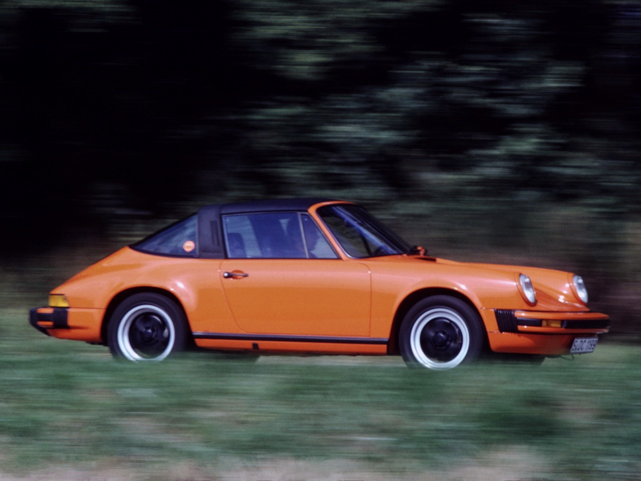 Porsche 911 Targa photo 36