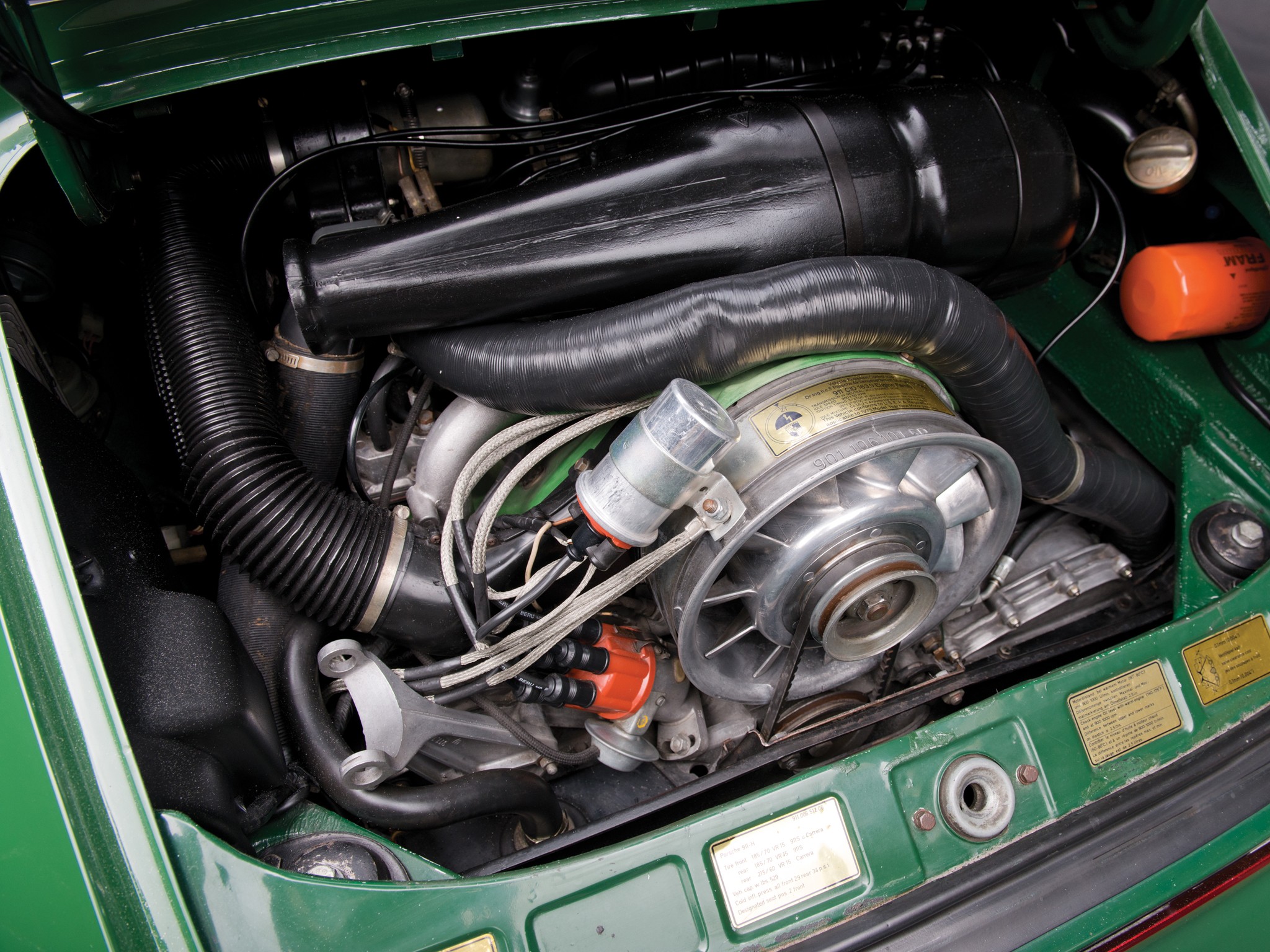 Porsche 911 Targa photo 39