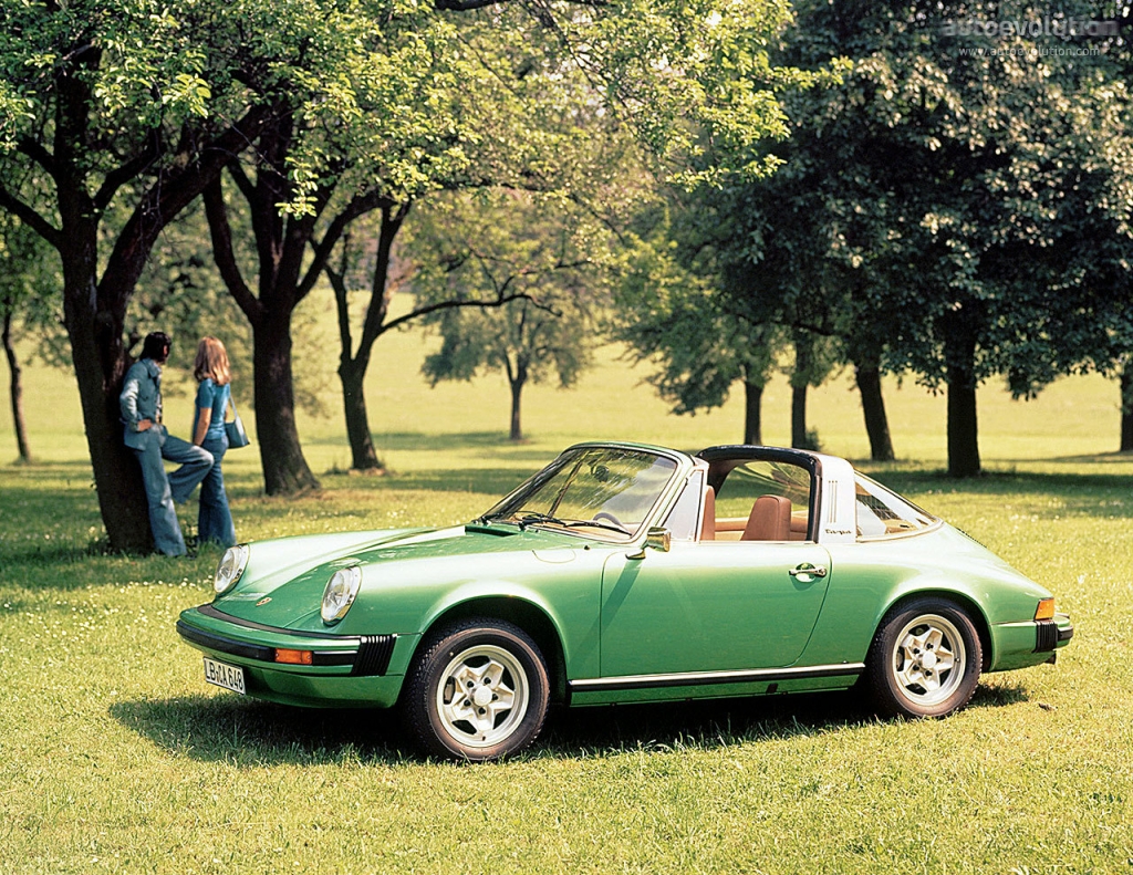Porsche 911 Targa photo 2