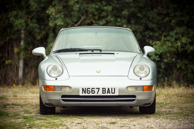 Porsche 911 Targa photo 9