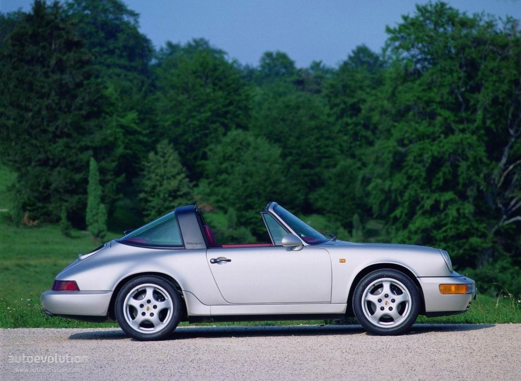 Porsche 911 Targa photo 2