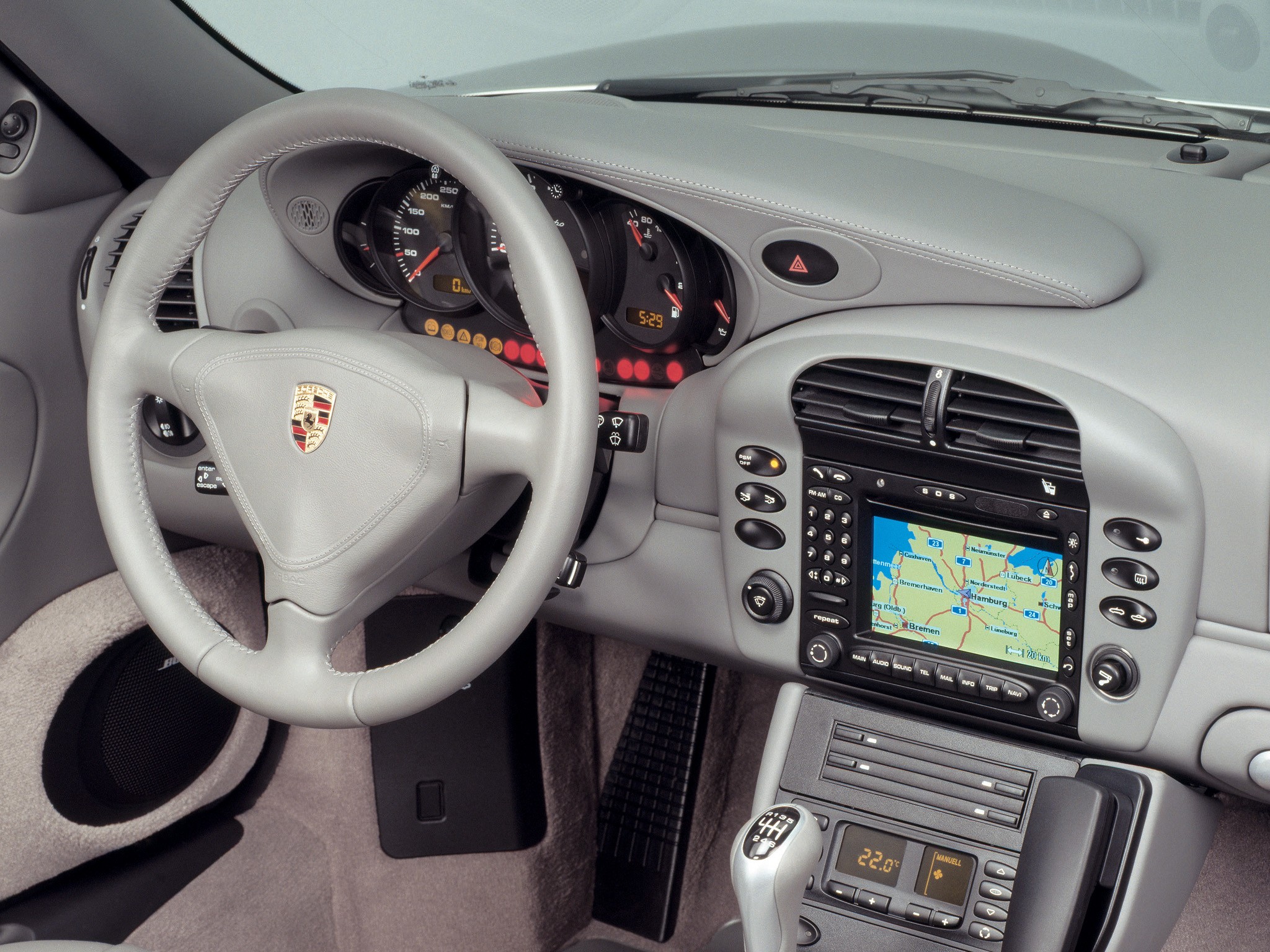 Porsche 911 Turbo Cabriolet photo 34