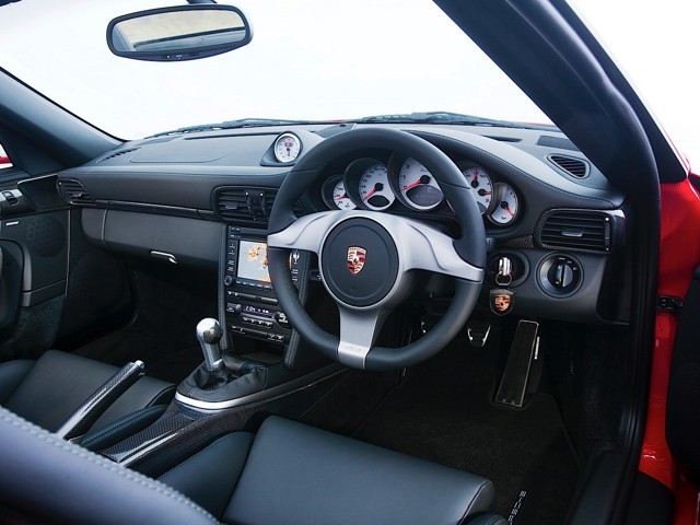 Porsche 911 Turbo Cabriolet photo 26