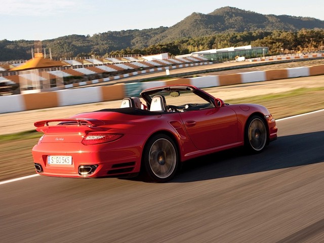 Porsche 911 Turbo Cabriolet photo 15