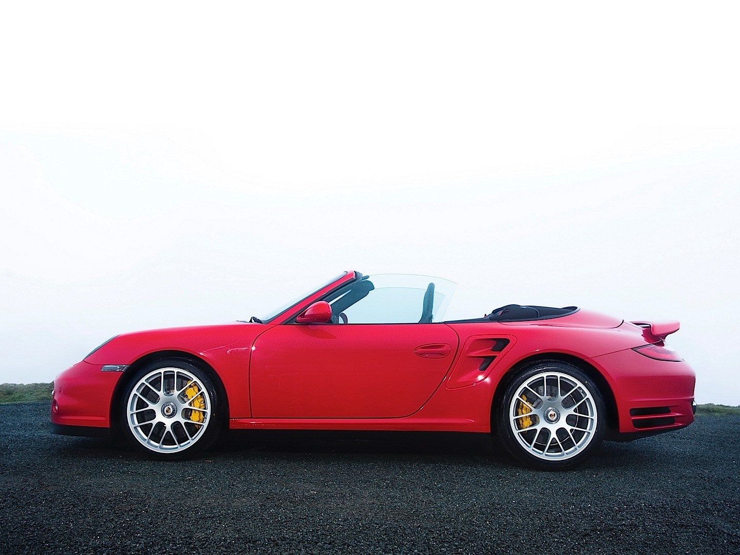 Porsche 911 Turbo Cabriolet photo 19