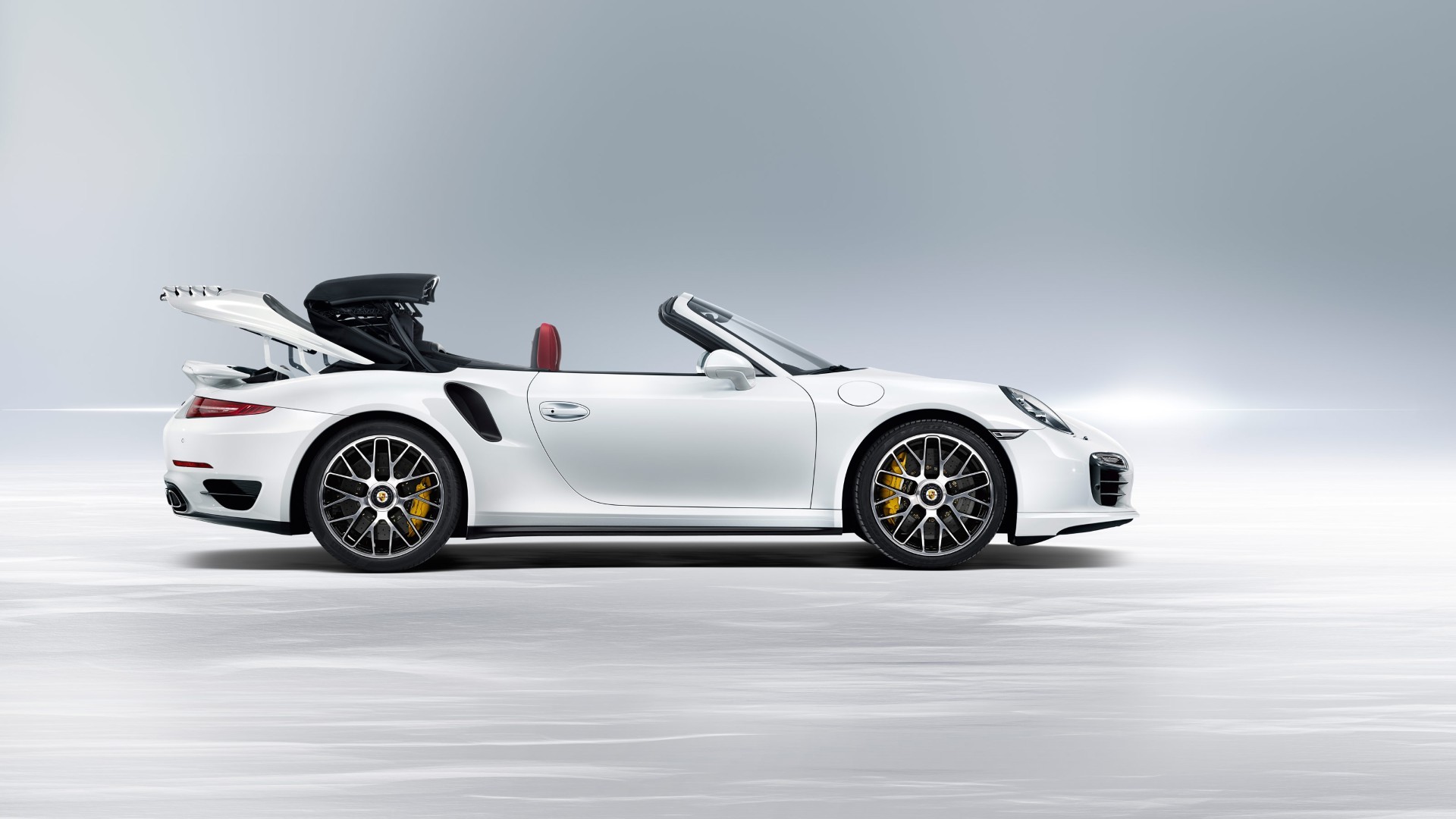 Porsche 911 Turbo S Cabriolet photo 7