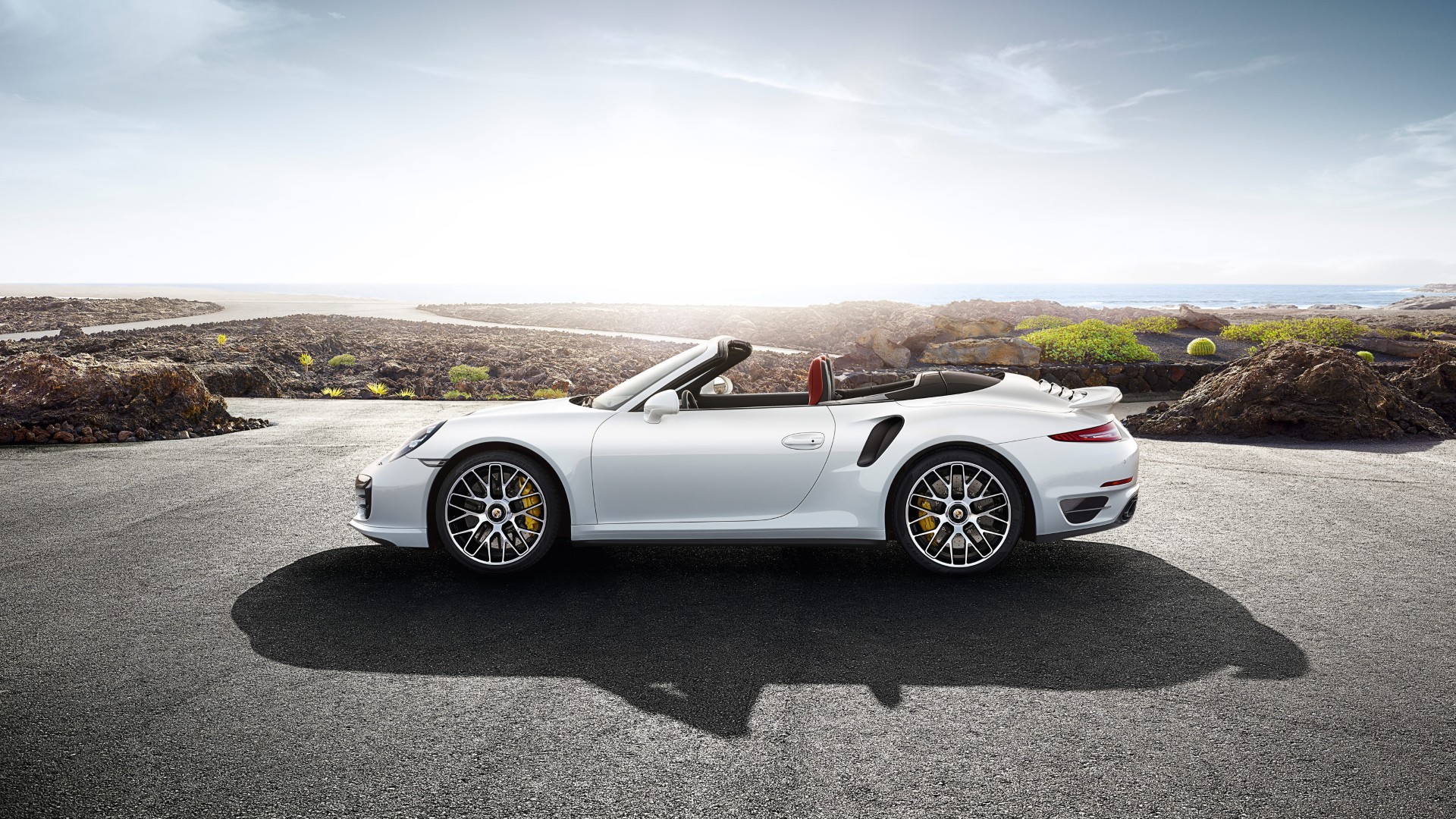 Porsche 911 Turbo S Cabriolet photo 5