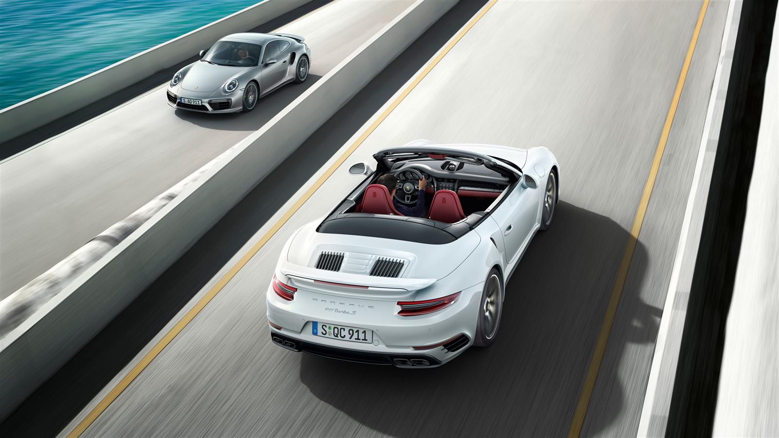 Porsche 911 Turbo S Cabriolet photo 6