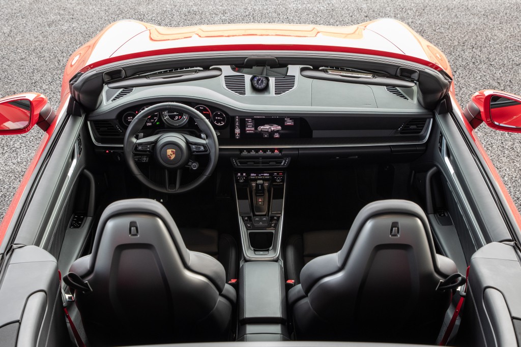 Porsche 911 Turbo S Cabriolet photo 38