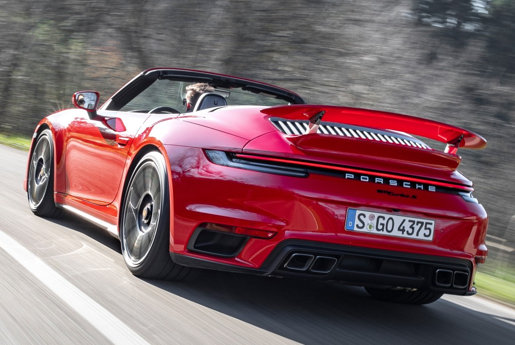 Porsche 911 Turbo S Cabriolet photo 32