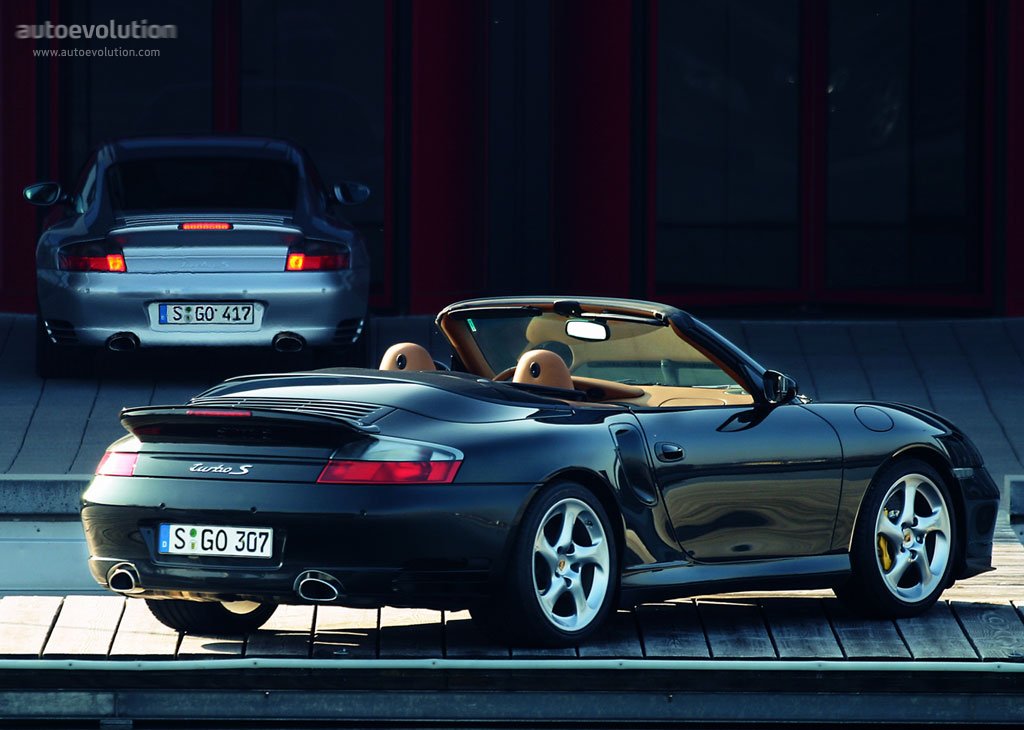 PORSCHE 911 Turbo S Cabriolet