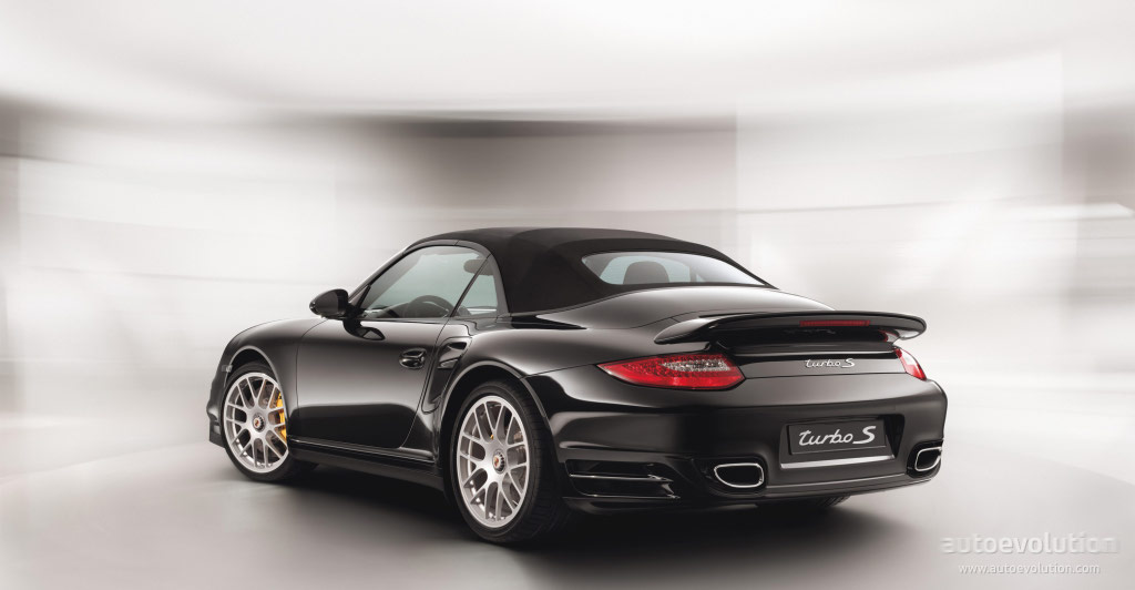 Porsche 911 Turbo S Cabriolet photo 10