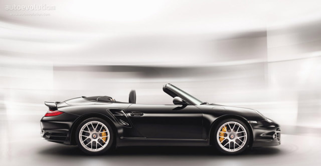 Porsche 911 Turbo S Cabriolet photo 12