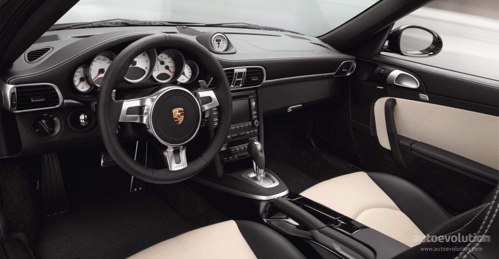 Porsche 911 Turbo S Cabriolet photo 15