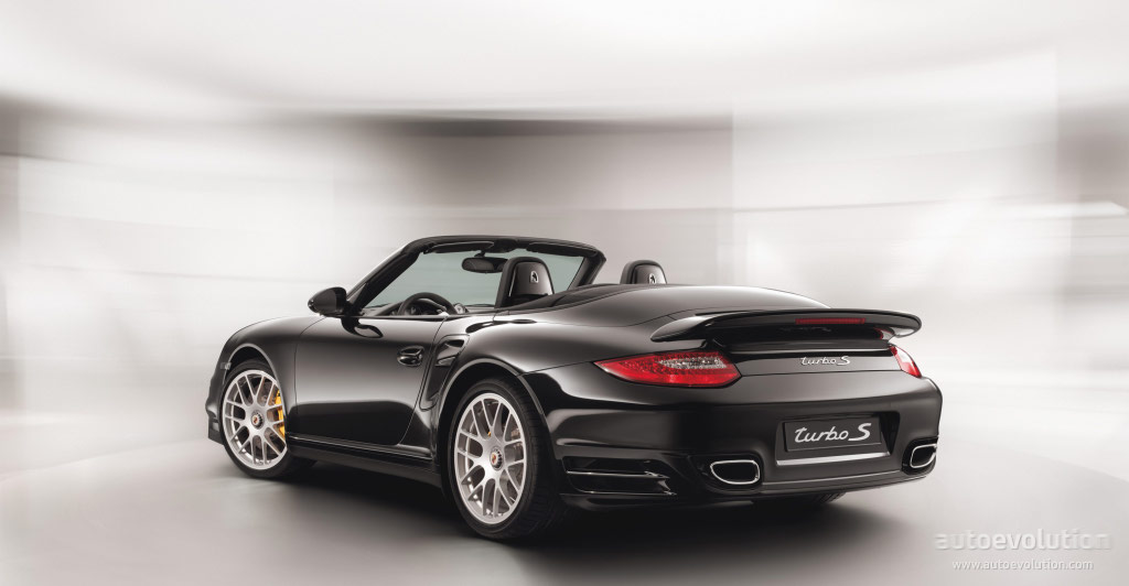 Porsche 911 Turbo S Cabriolet photo 9