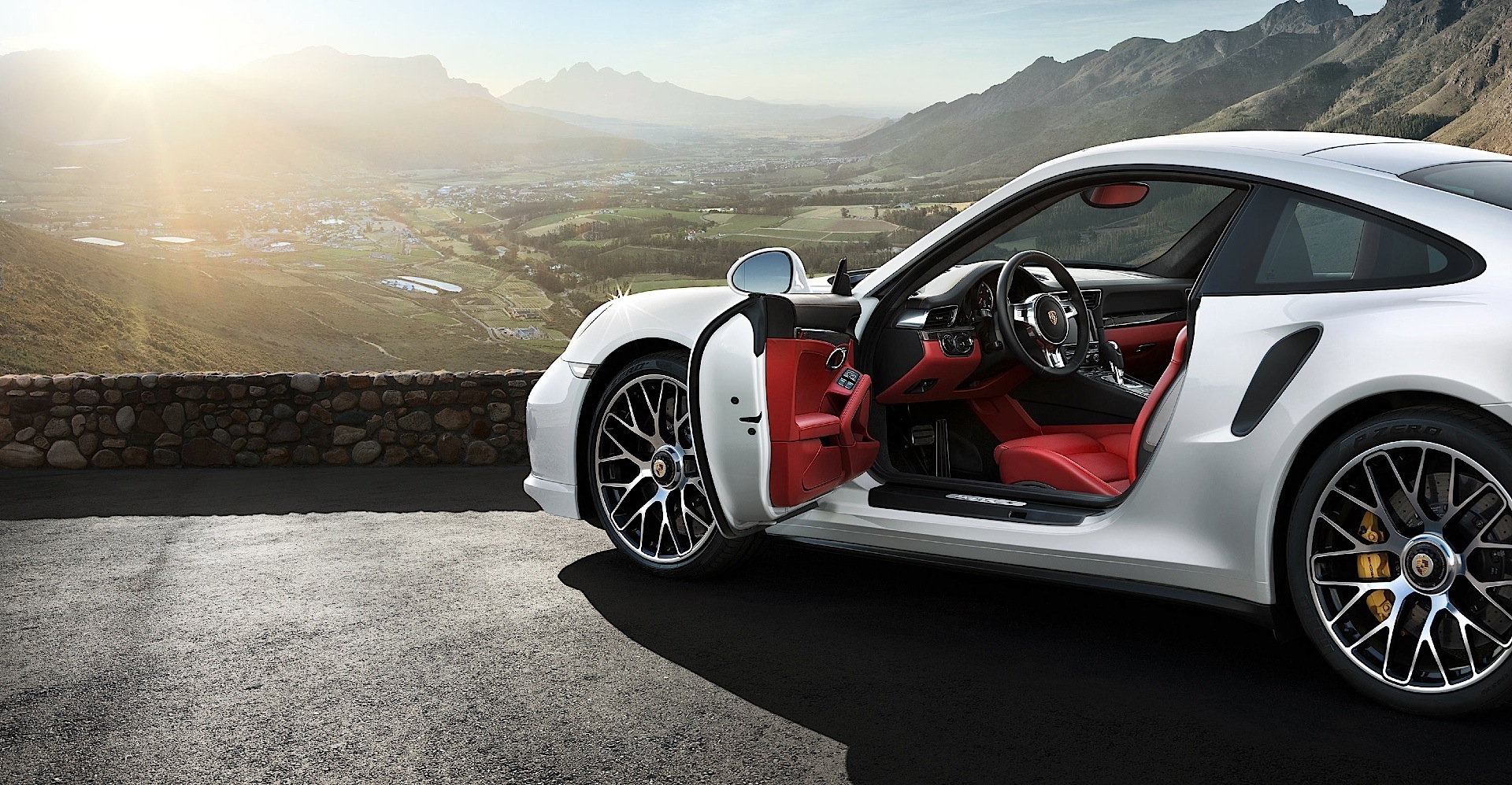 Porsche 911 Turbo S photo 5