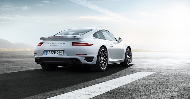 Porsche 911 Turbo S photo 6