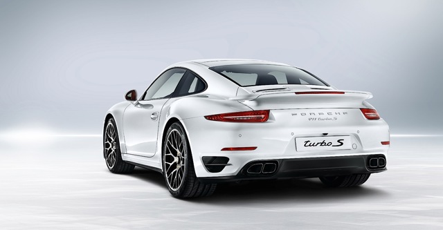 Porsche 911 Turbo S photo 8