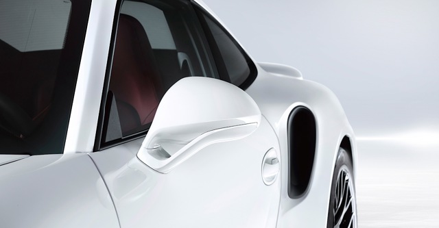 Porsche 911 Turbo S photo 11