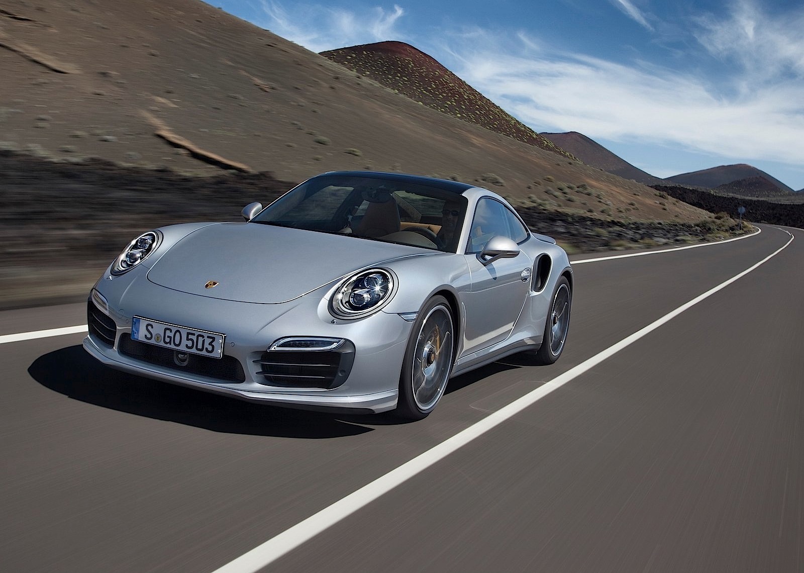 Porsche 911 Turbo S photo 39